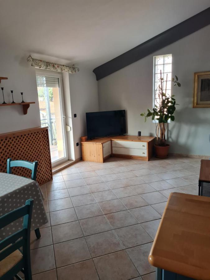 Apartment Karmen Umag Bagian luar foto
