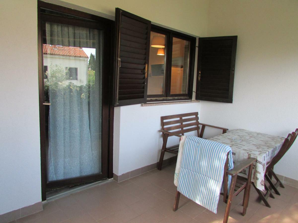 Apartment Karmen Umag Bagian luar foto
