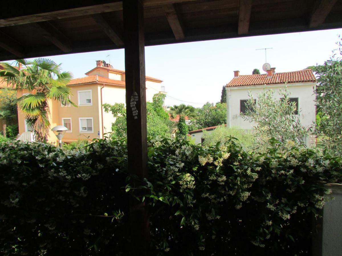 Apartment Karmen Umag Bagian luar foto