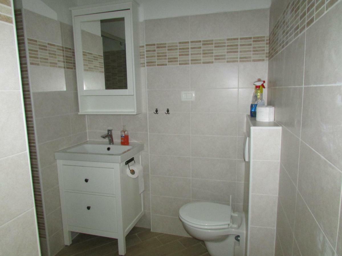 Apartment Karmen Umag Bagian luar foto