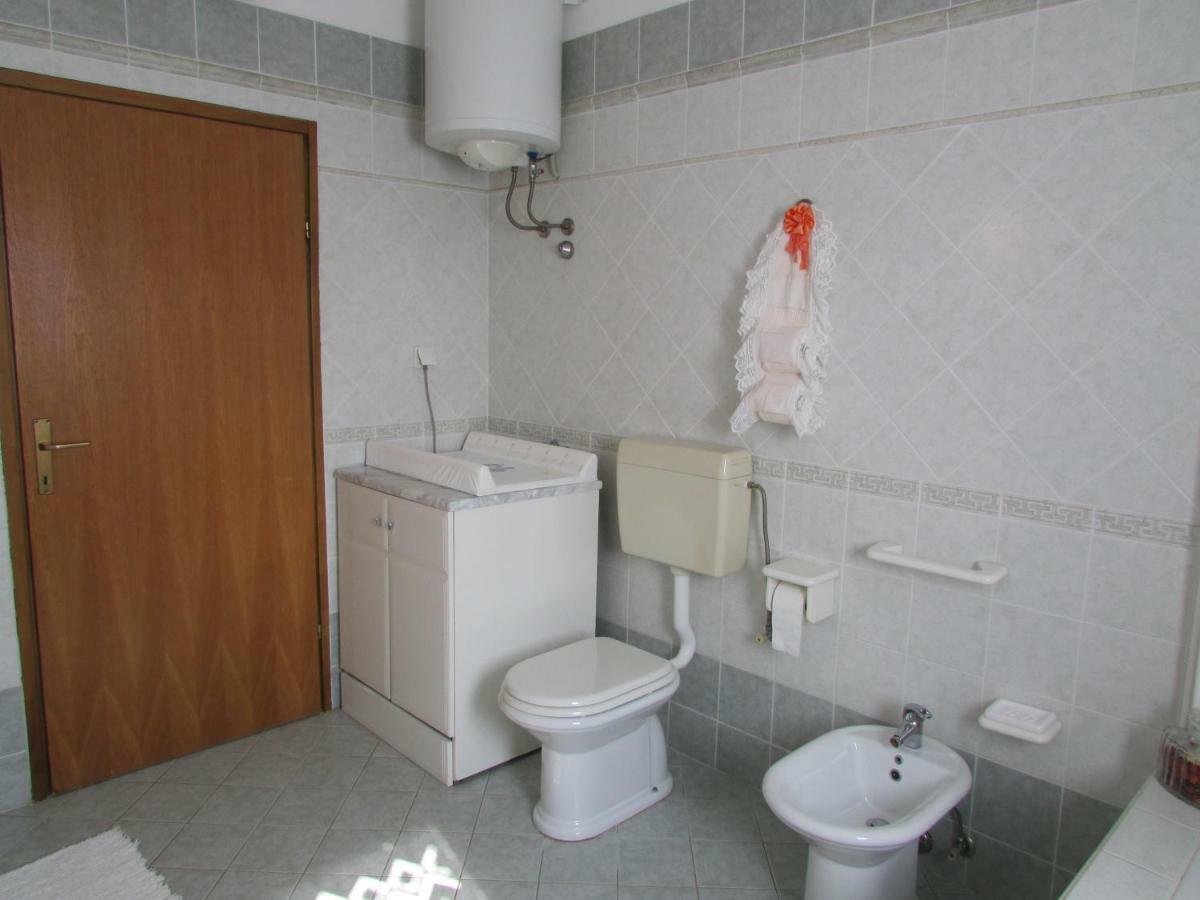 Apartment Karmen Umag Bagian luar foto