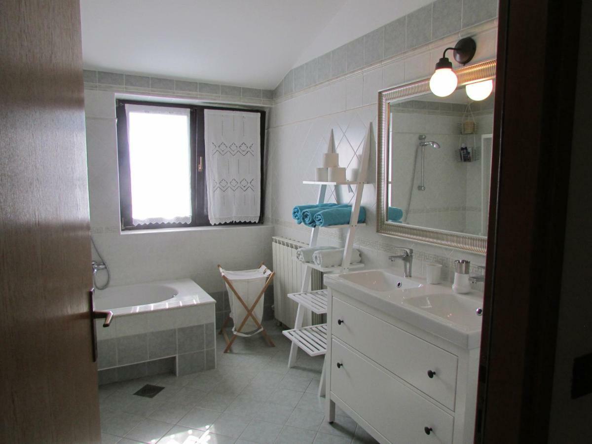 Apartment Karmen Umag Bagian luar foto