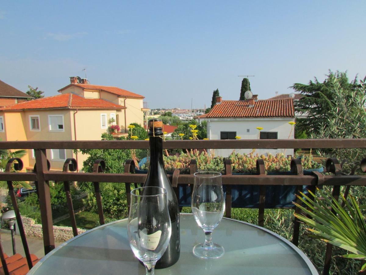 Apartment Karmen Umag Bagian luar foto